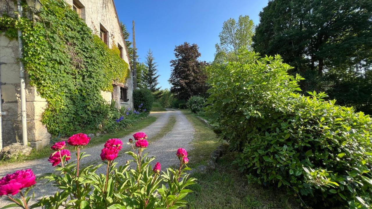 Gite Du Moulin De Vandon Souvigny-de-Touraine Exterior foto